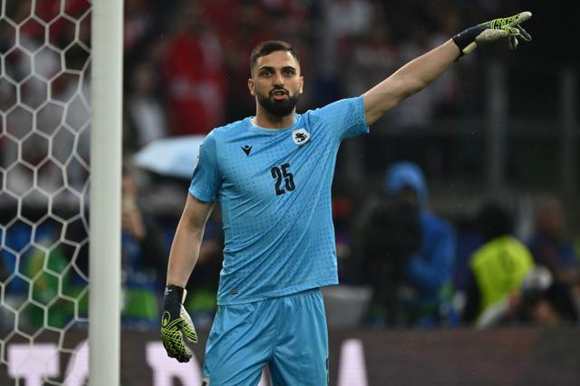 1735454898998063071.jpg 5.jpg