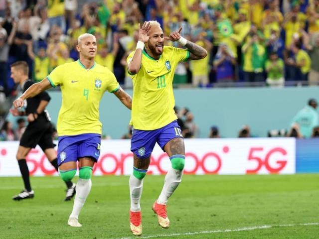 模拟器-进最漂亮一球 追平贝利 内马尔世界杯六冠梦碎！