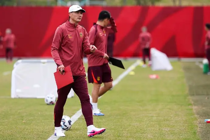 北青：国足迪拜热身赛检验备战成果，U23精英国脚或补充进队