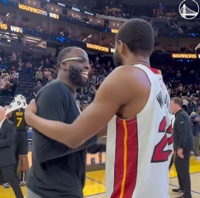 Baccarat-人缘真好！维金斯赛后与多位前队友热情相拥 追梦主动过来打招呼